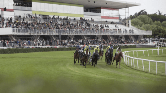 [complet] Visite de l’hippodrome de Lyon Parilly | 16 avril 2025